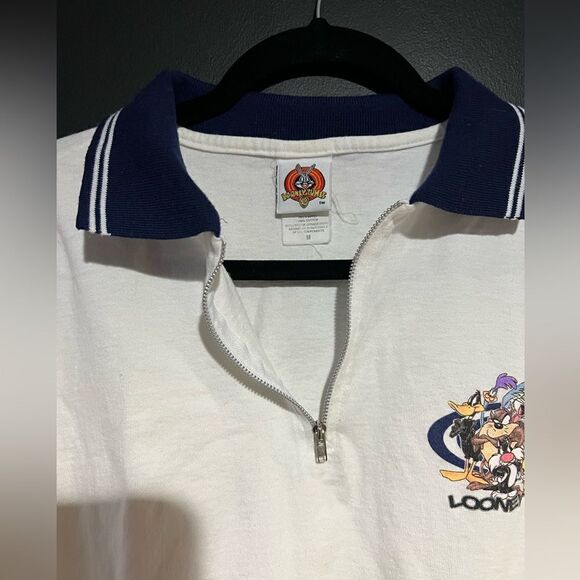Vintage Looney Tunes White Polo 1/4 Zip - 1998 - Picture 4 of 9